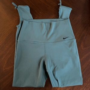 nike leggings size small army green